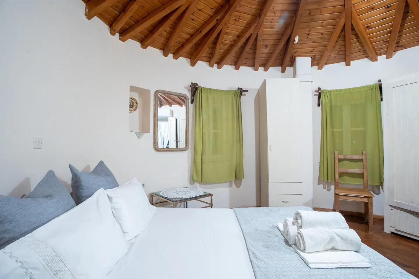 Windmill For Two Near Skala Eressos Luxury tent Eresos (Lesbos)